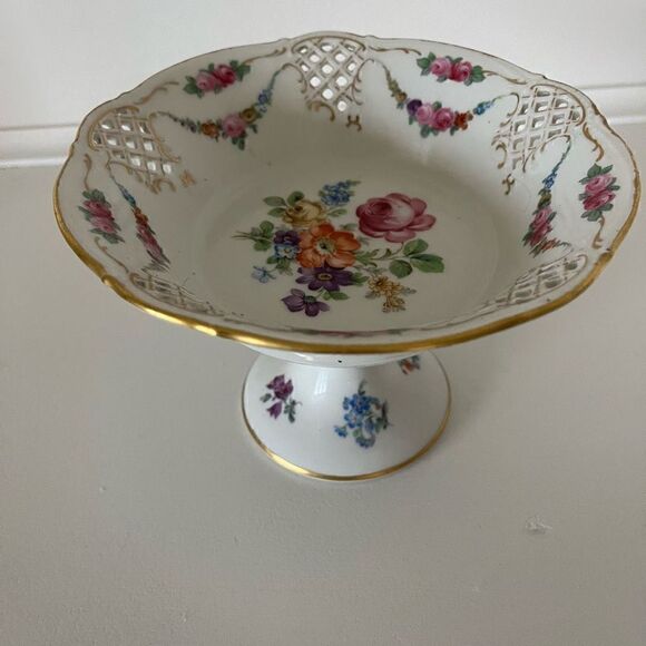 Schumann Bavaria Chateau Dresden Royal Dresner Art Footed Bowl - Picture 3 of 8